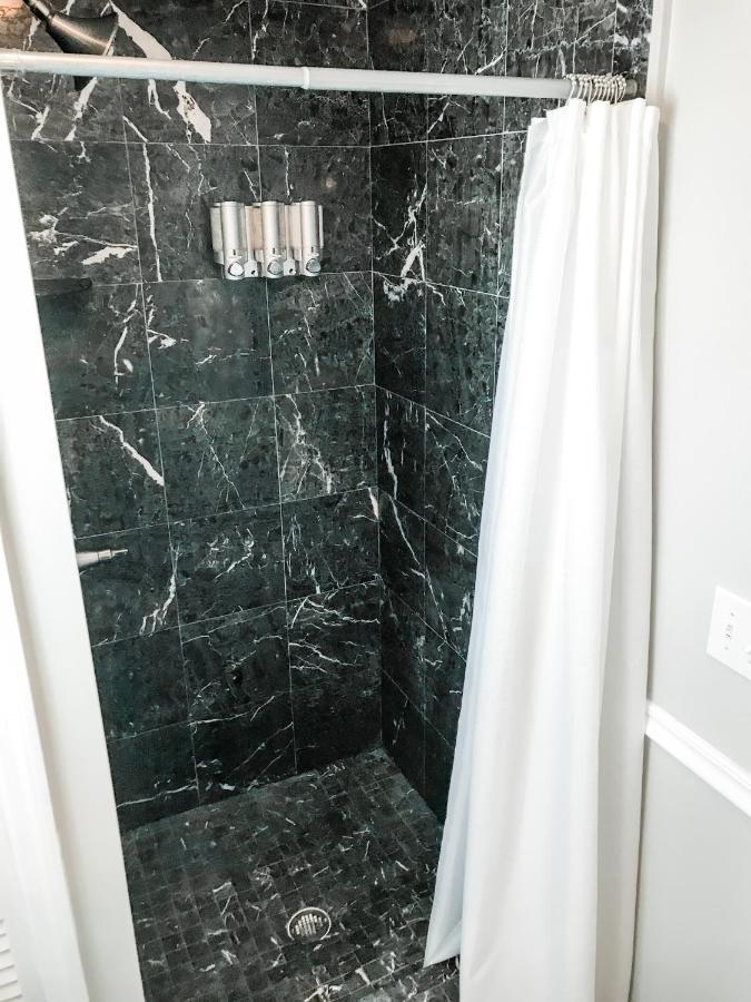 The Dahlonega Square Hotel & Villas エクステリア 写真